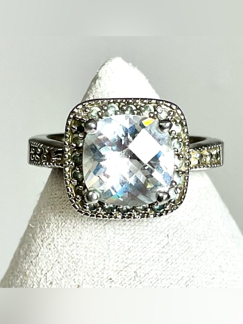 Lia Sophia “At Last” 8.2ct CZ Halo Cocktail Ring Cushion Silver Tone Size 6 Glam